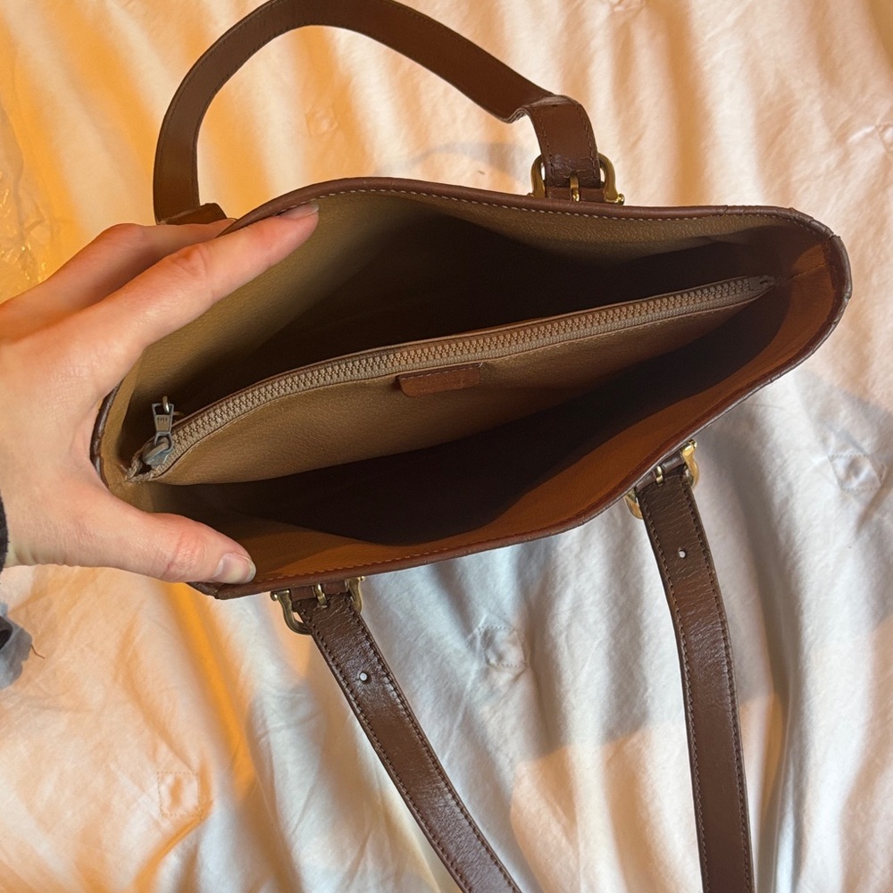 Celine Vintage Macadam Bucket Bag
Leather Brown Gold - Picture 8 of 16